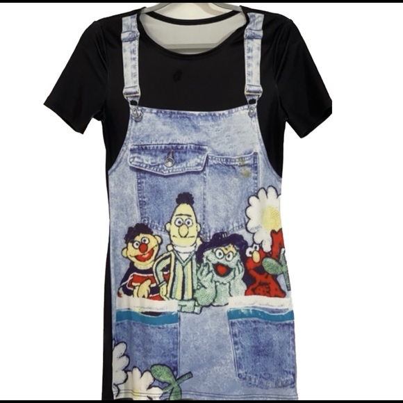 Dresses & Skirts - 90s Inspired Pop Sesame Street Mini Dress size S